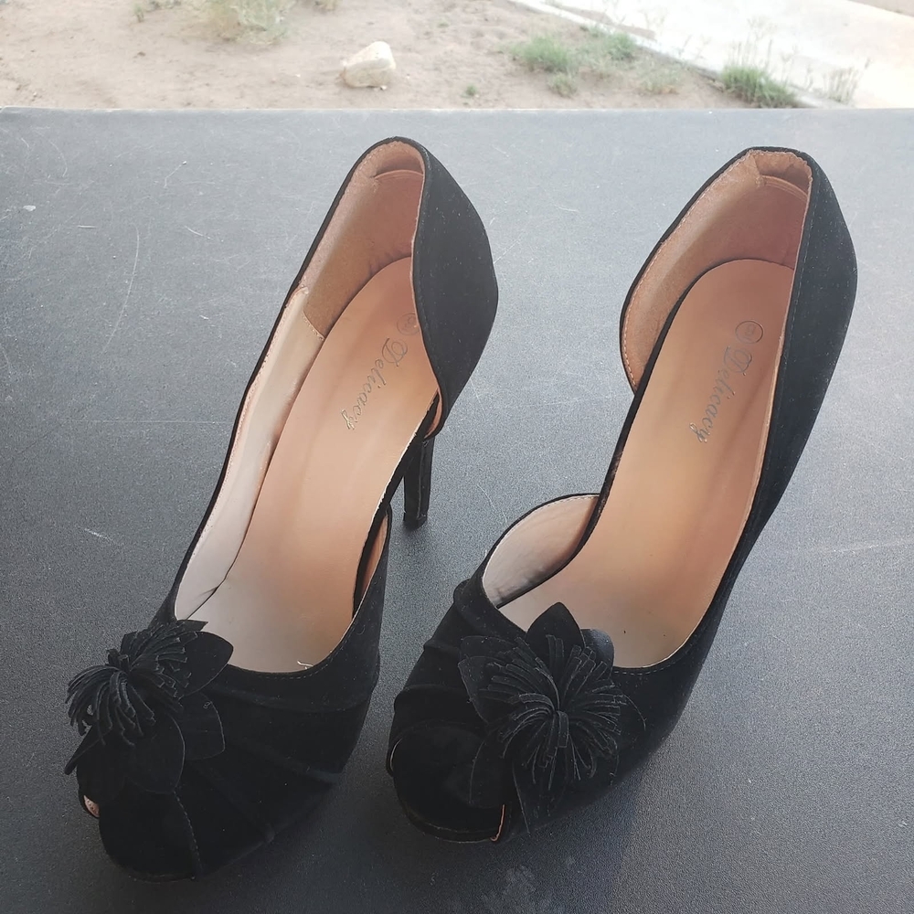Delicacy Black Floral Peep-Toe Heels